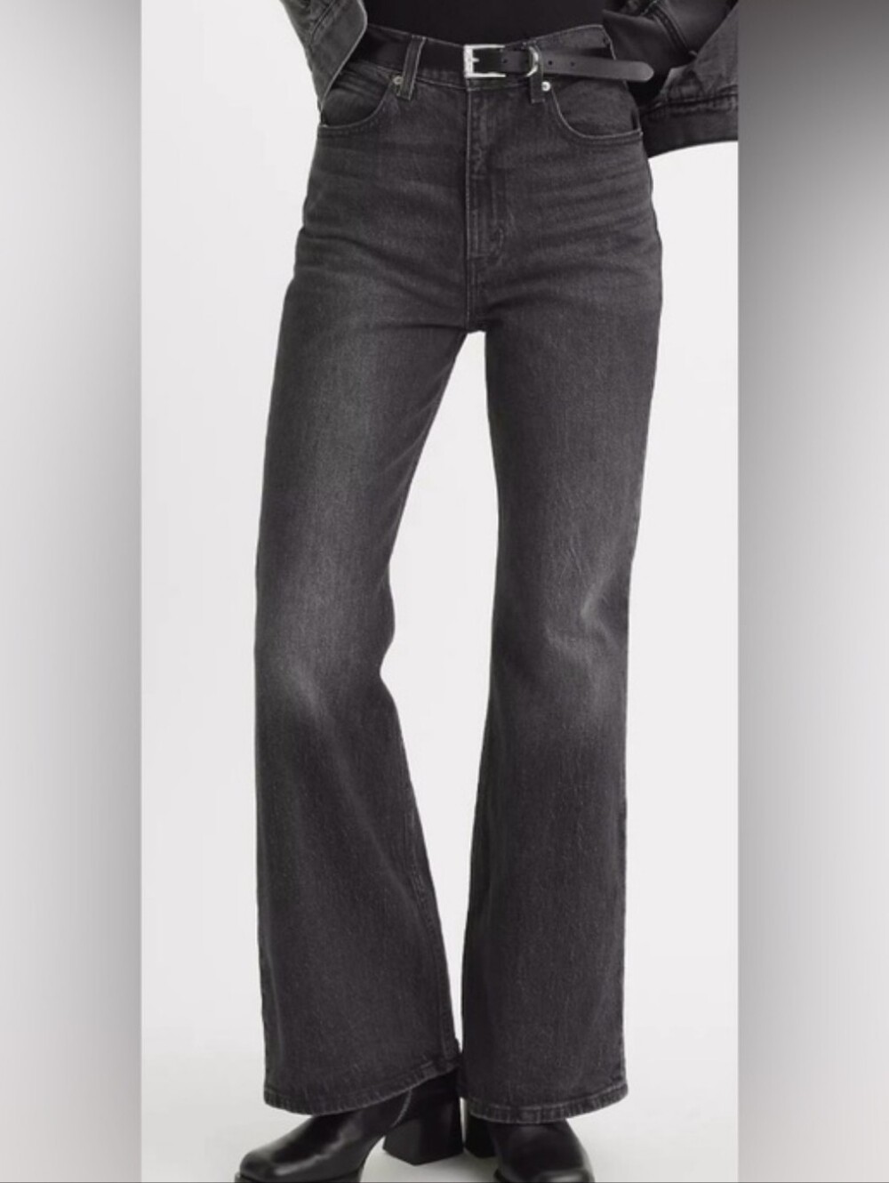 Levis 70s High Rise Flare Jeans Size 25 Black